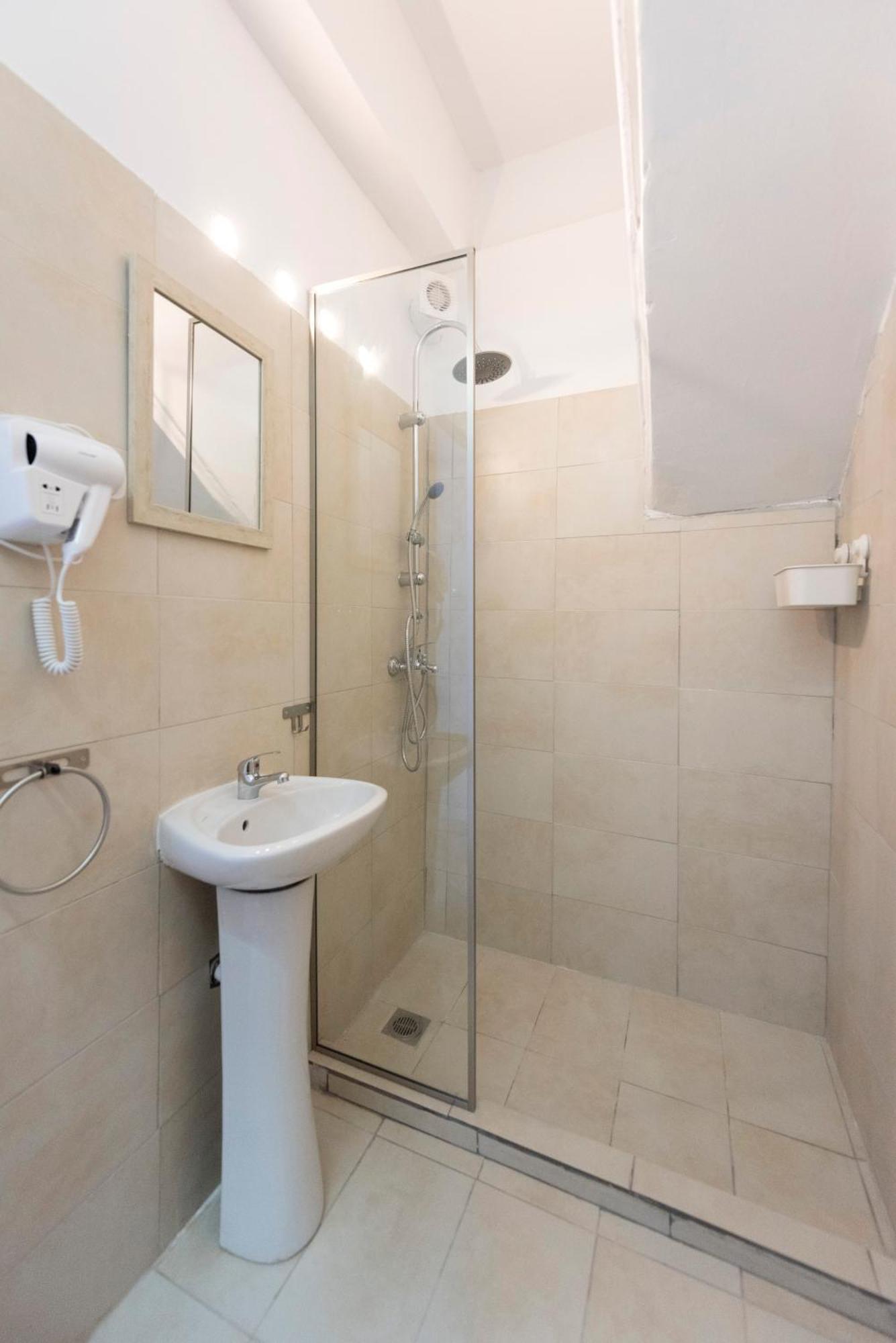 Ati-Key Residence Athens Luaran gambar